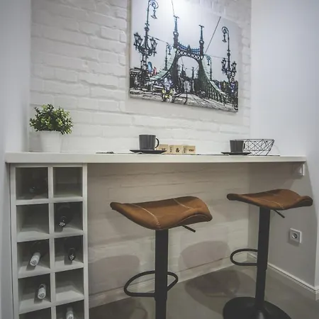Appartement Modern, Designer In Vibrant Soho
